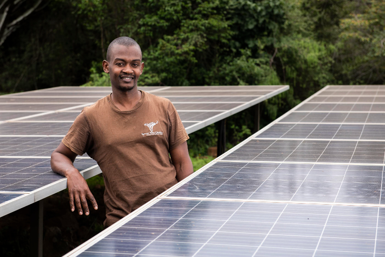 Solar and Staff at Mugie