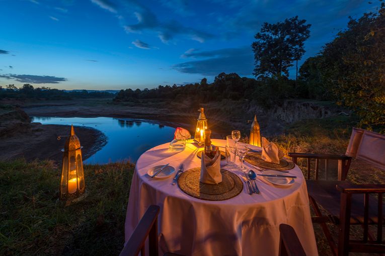 Bush Dining - masai Mara